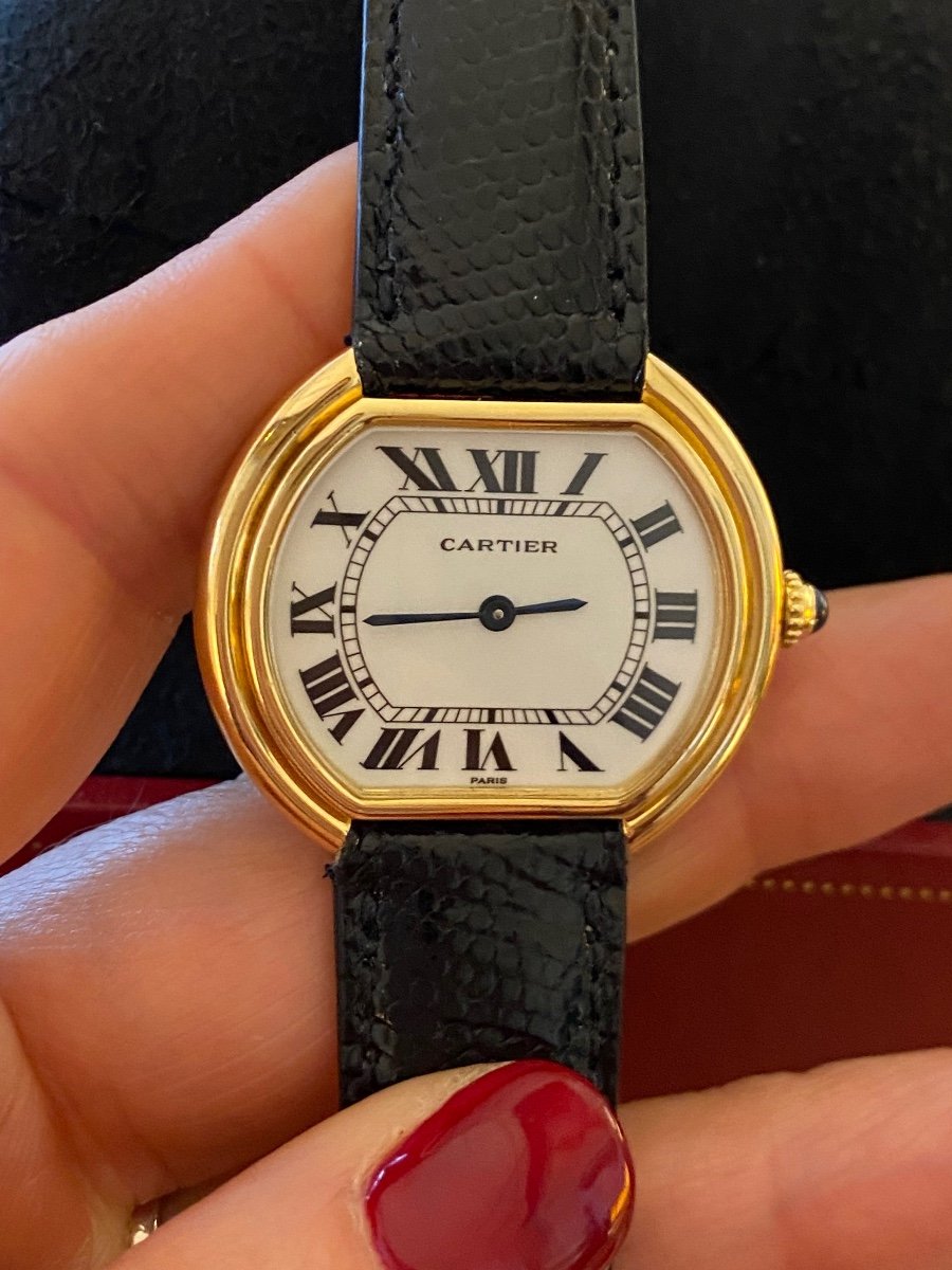 Cartier, Montre "Ellipse", Or, 1976