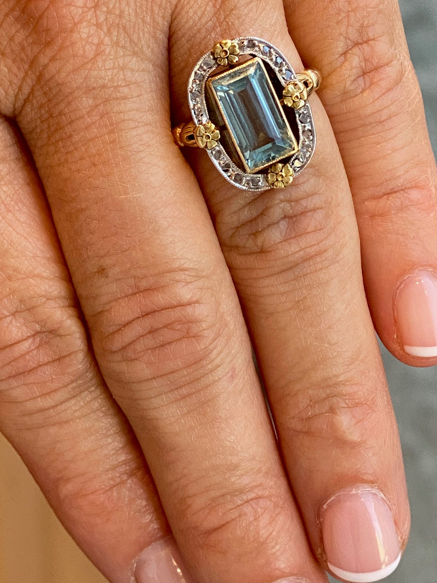 BAGUE ANCIENNE AIGUE MARINE