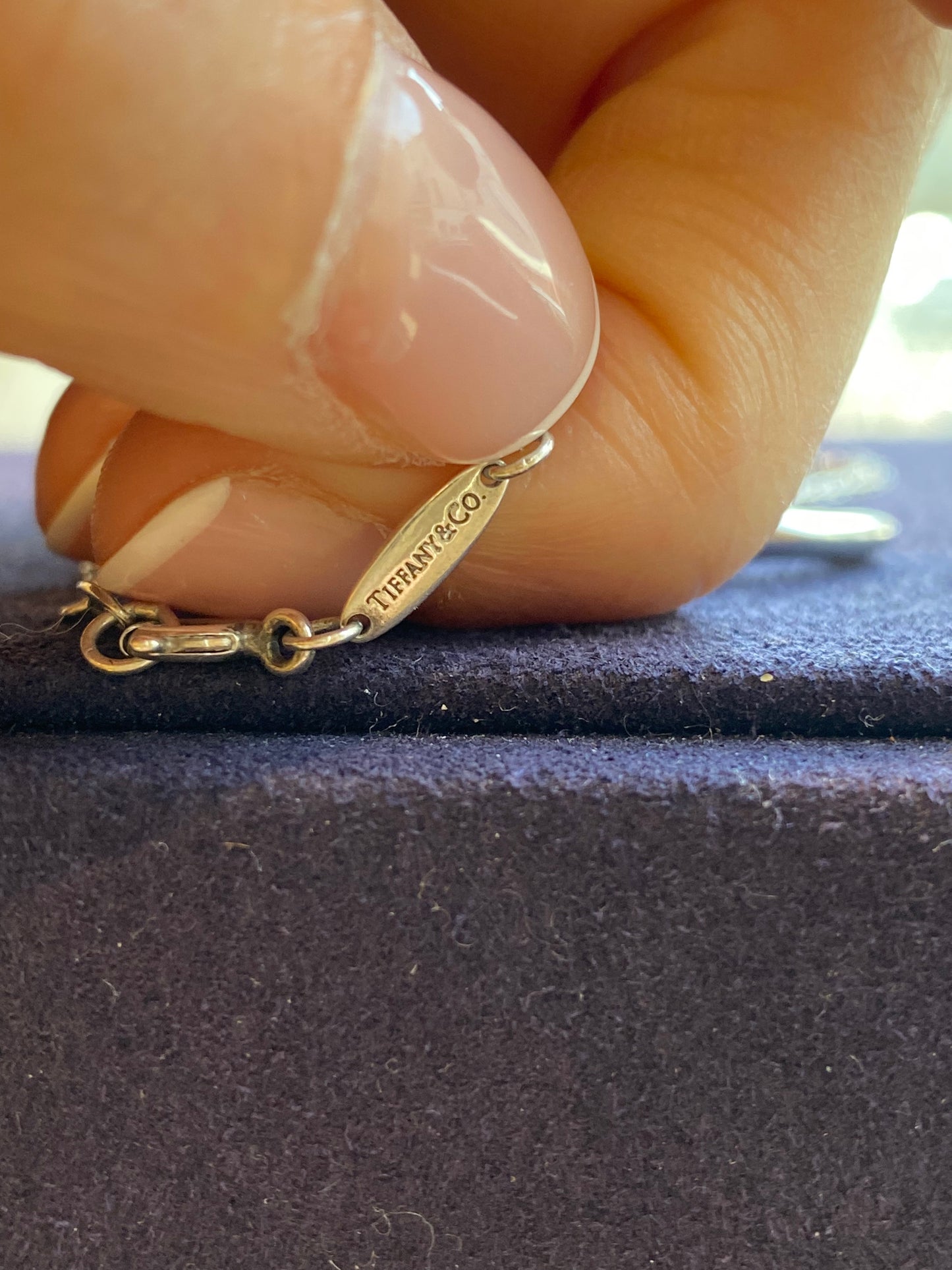 Tiffany & Co, par Elsa Peretti (1940-2021), Collier en argent "Open heart"