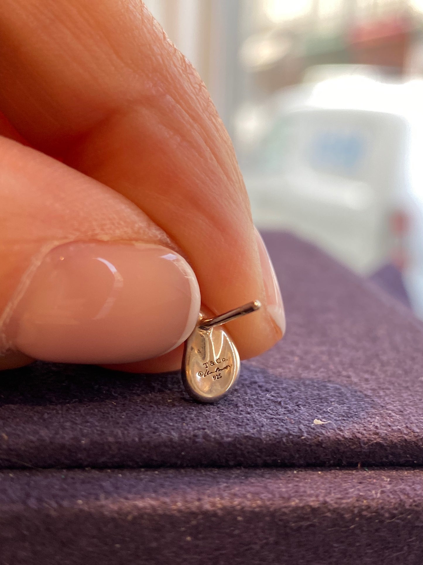 TIFFANY & Co, ELSA PERETTI (1940-2021) BOUCLES D'OREILLES "Larmes"