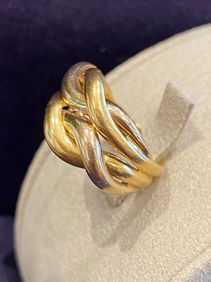 BAGUE EN OR A MOTIF DE TORSADES