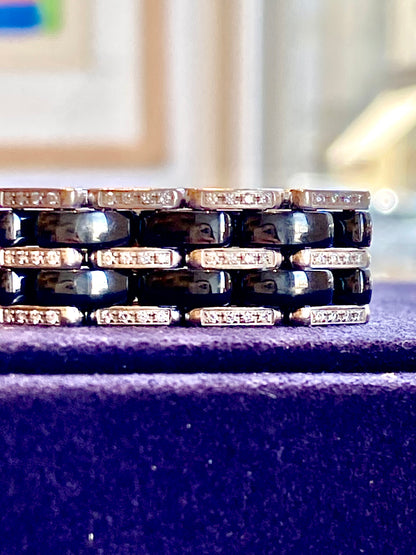 CHANEL, BAGUE ULTRA  CERAMIQUE  & DIAMANTS