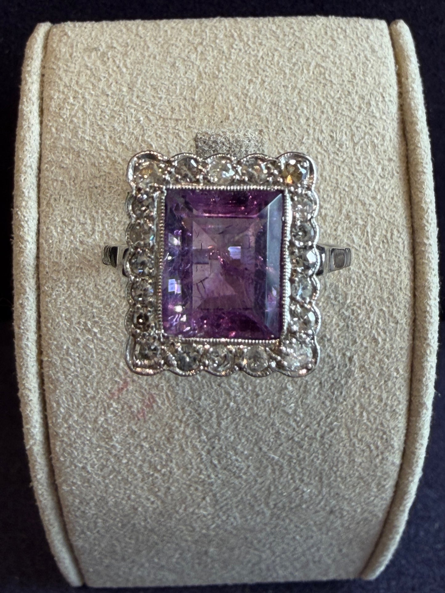BAGUE ANCIENNE AMETHYSTE & DIAMANTS