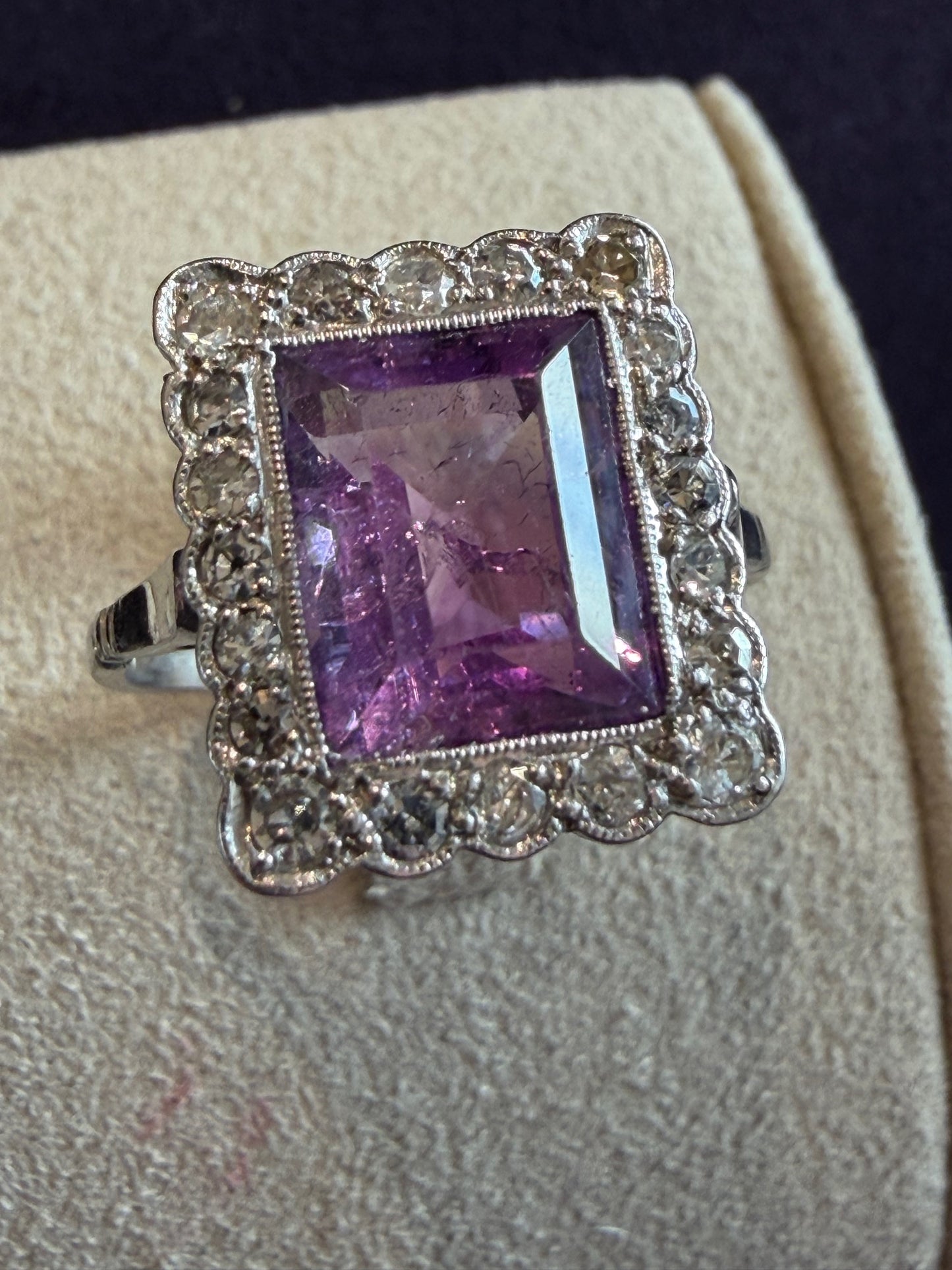 BAGUE ANCIENNE AMETHYSTE & DIAMANTS