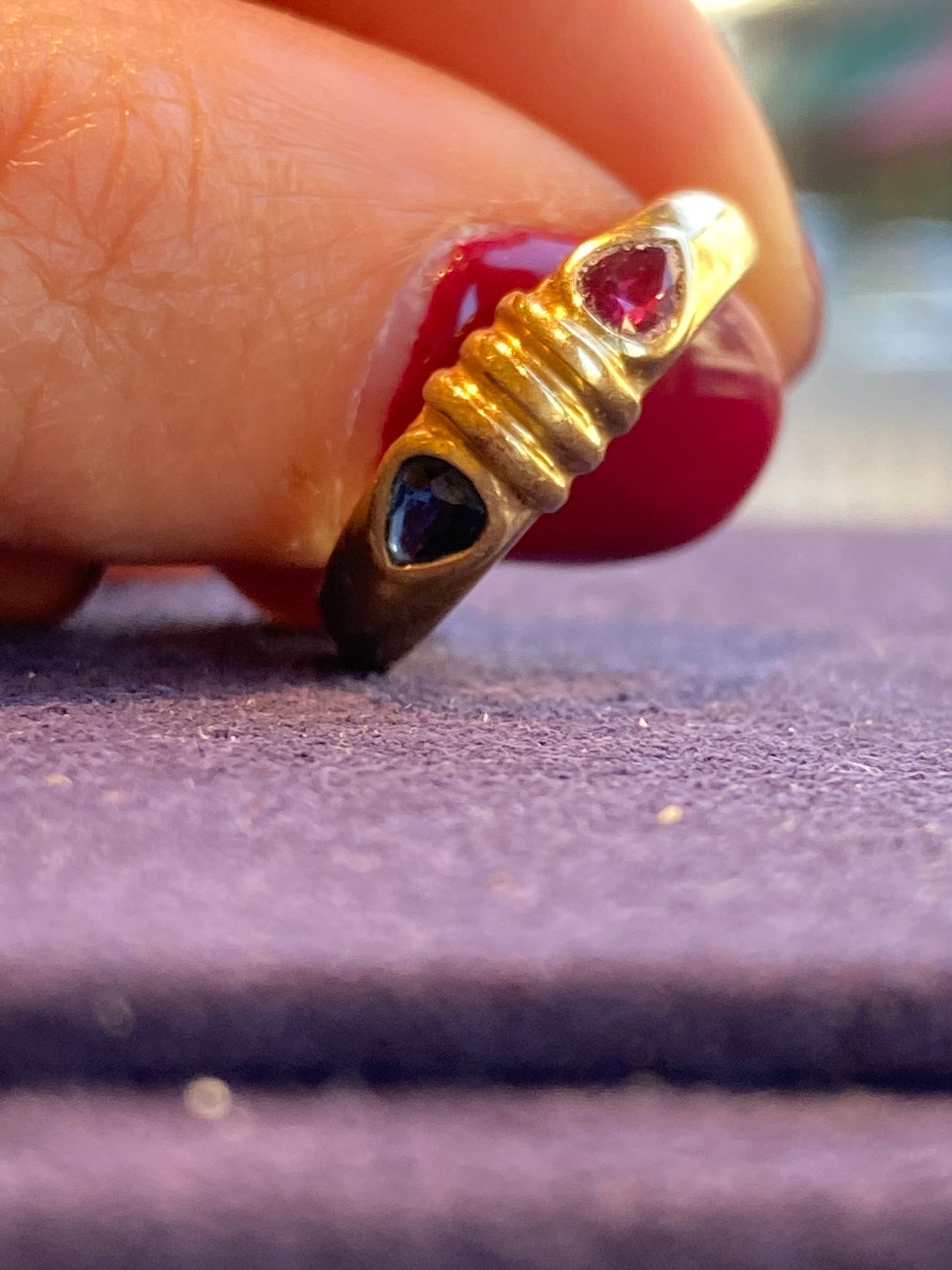 BAGUE JARRETIERE OR, SAPHIR  & RUBIS