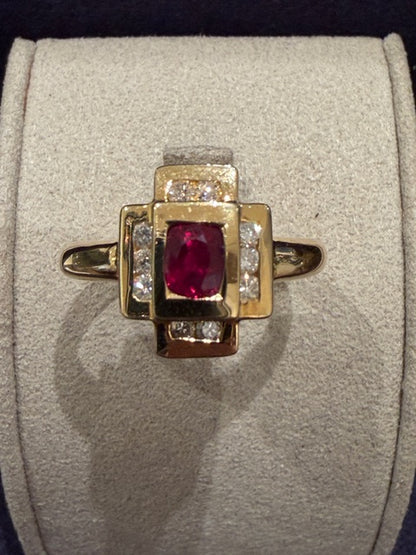 BAGUE MODERNE POMPADOUR STYLISEE RUBIS & DIAMANTS