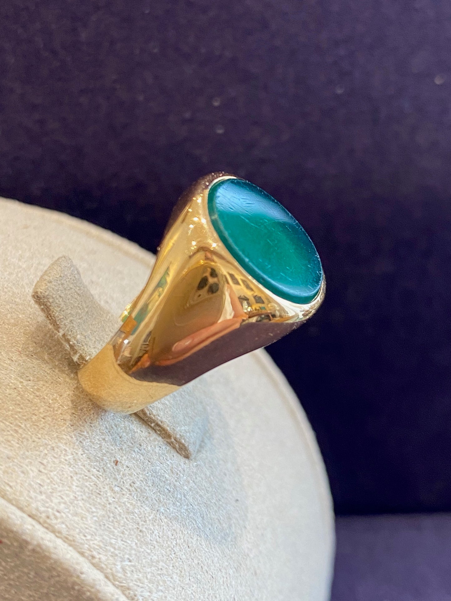 CHEVALIERE EN OR & CHRYSOPRASE