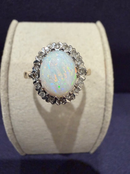 BAGUE ANCIENNE OPALE & DIAMANTS