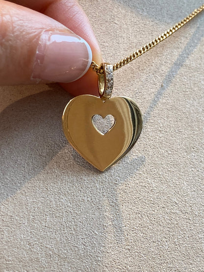 POIRAY, PENDENTIF COEUR & DIAMANTS