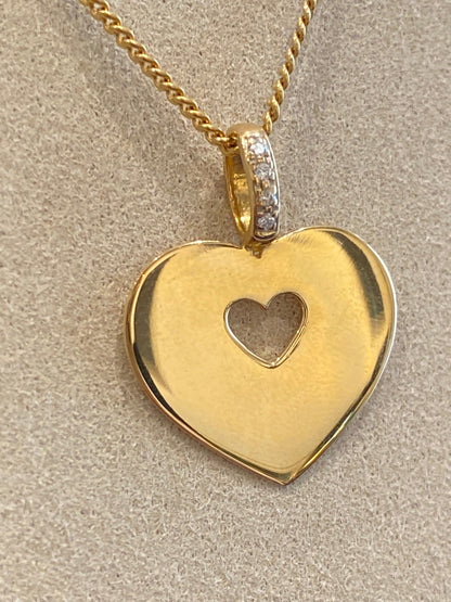 POIRAY, PENDENTIF COEUR & DIAMANTS