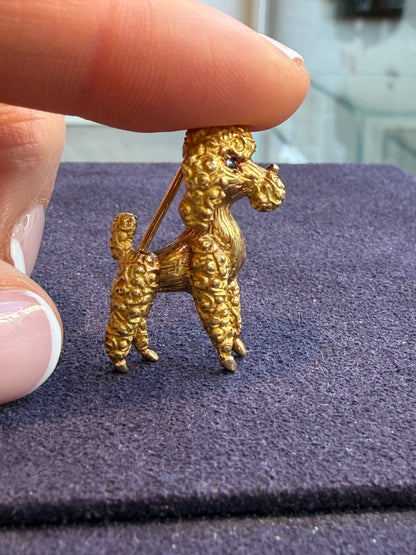 BROCHE CANICHE EN OR