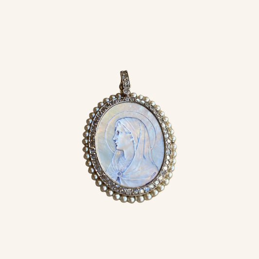 Jener, Médaille De La Vierge Dans Un Entourage De Diamants