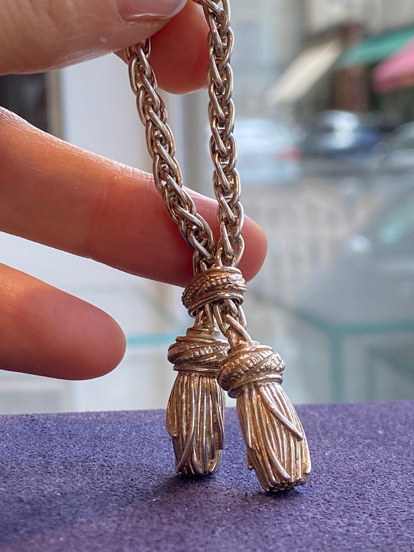 GAETAN DE PERCIN POUR HERMES, PORTE CLEFS EN ARGENT MOTIFS POMPONS