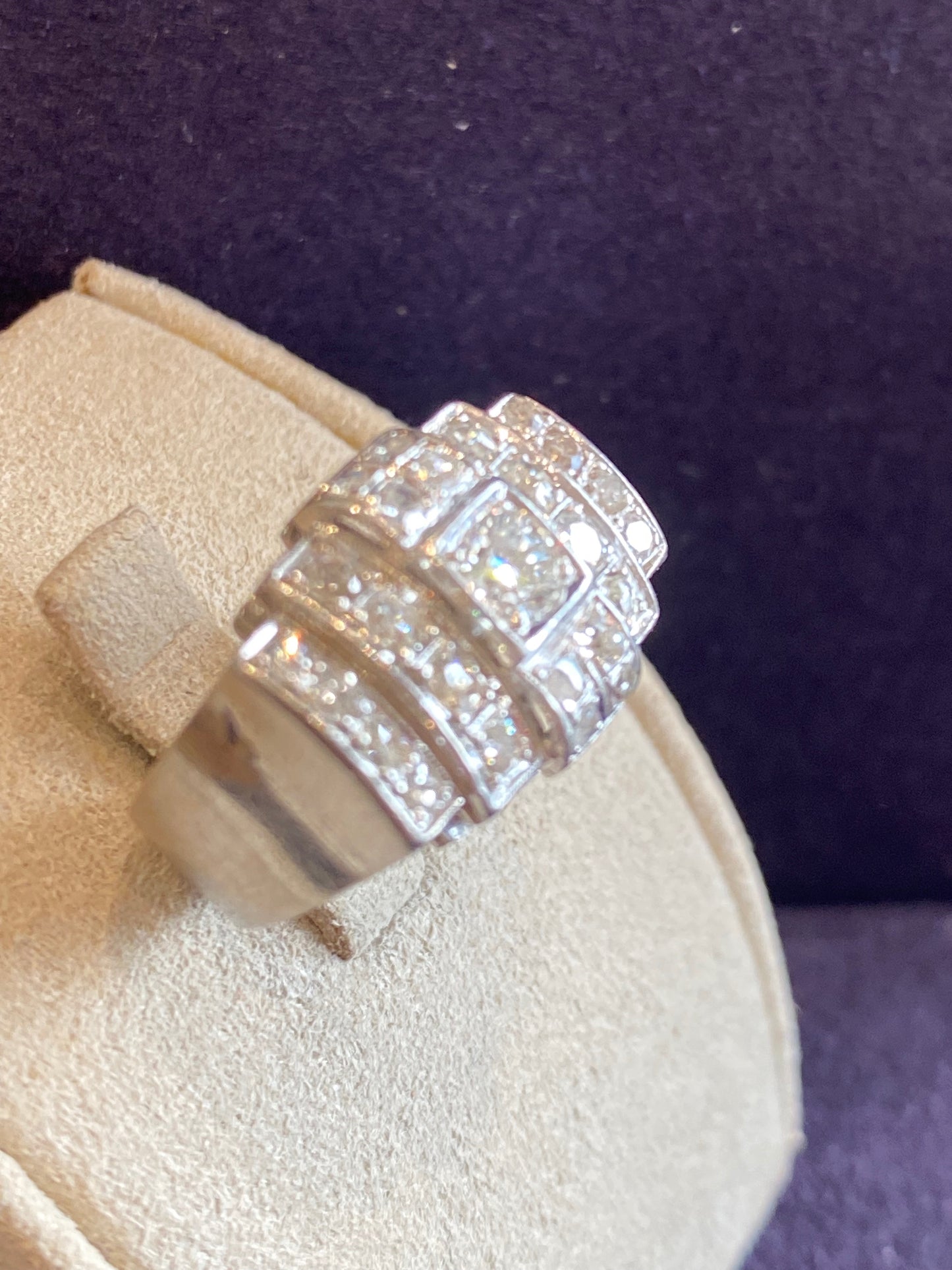 BAGUE  ART DECO PLATINE & DIAMANTS